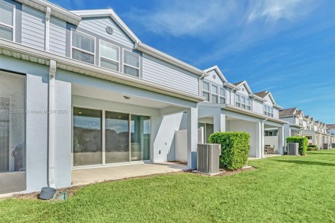 Townhouse in Orlando, Florida 3 bedrooms № 2034655 - photo 27