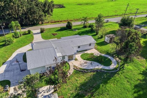 Casa en venta en Plant City, Florida, 4 dormitorios, 163.51 m2 № 2115020 - foto 2