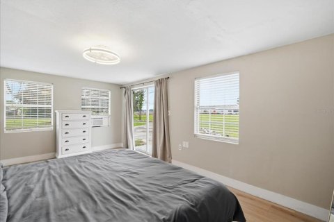 Casa en venta en Plant City, Florida, 4 dormitorios, 163.51 m2 № 2115020 - foto 16