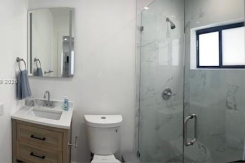 Appartement à louer à Miami, Floride: 1 chambre, 117.06 m2 № 1997573 - photo 4