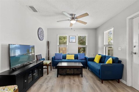 Apartment in Tampa, Florida 3 bedrooms, 145.67 sq.m. № 1903937 - photo 16