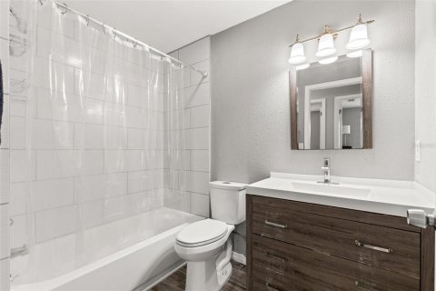 Apartment in Tampa, Florida 3 bedrooms, 145.67 sq.m. № 1903937 - photo 25