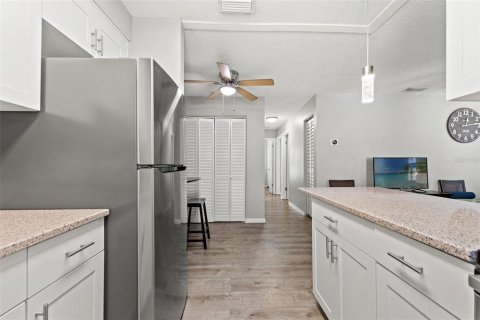 Apartment in Tampa, Florida 3 bedrooms, 145.67 sq.m. № 1903937 - photo 6