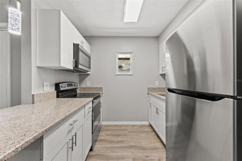 Apartment in Tampa, Florida 3 bedrooms, 145.67 sq.m. № 1903937 - photo 9