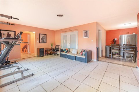 Villa ou maison à vendre à Saint Petersburg, Floride: 3 chambres, 158.77 m2 № 2319214 - photo 4