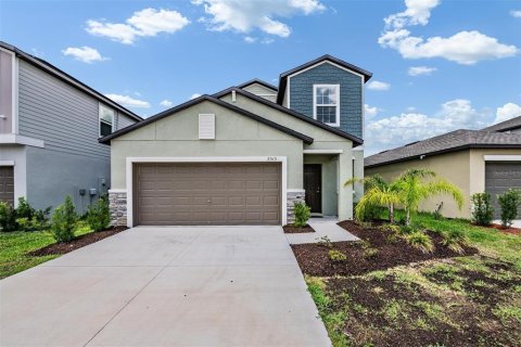 Casa en Plant City, Florida 5 dormitorios, 224.36 m2 № 2123205