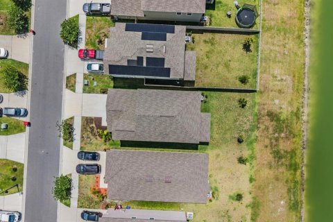 House in Plant City, Florida 5 bedrooms, 224.36 sq.m. № 2123205 - photo 5