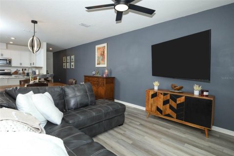Touwnhouse à vendre à Sanford, Floride: 3 chambres, 146.32 m2 № 2373049 - photo 11