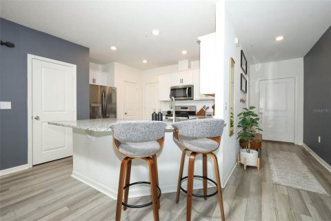 Touwnhouse à vendre à Sanford, Floride: 3 chambres, 146.32 m2 № 2373049 - photo 5