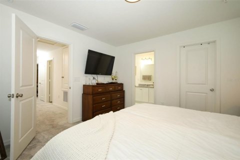 Touwnhouse à vendre à Sanford, Floride: 3 chambres, 146.32 m2 № 2373049 - photo 21