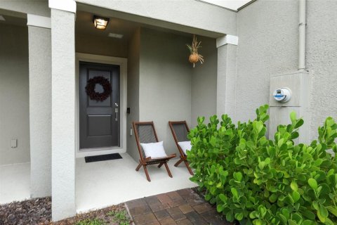 Touwnhouse à vendre à Sanford, Floride: 3 chambres, 146.32 m2 № 2373049 - photo 3