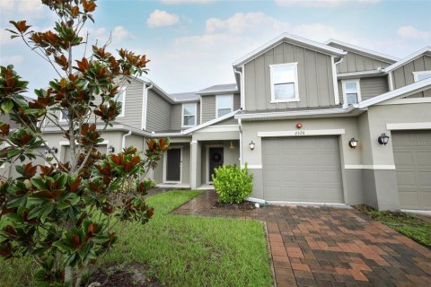 Touwnhouse à LANDINGS AT RIVERBEND TOWNHOMES à Sanford, Floride 3 chambres, 146.32 m2 № 2373049