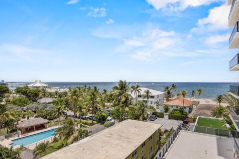 Copropriété à vendre à Pompano Beach, Floride: 3 chambres, 195.65 m2 № 2191499 - photo 13