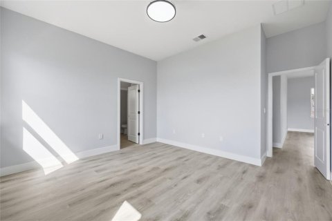 House in Ocala, Florida 4 bedrooms, 167.41 sq.m. № 2143044 - photo 20