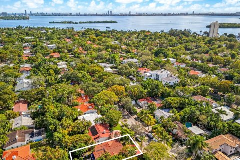 Casa en venta en Miami, Florida, 3 dormitorios, 143.16 m2 № 2011574 - foto 21