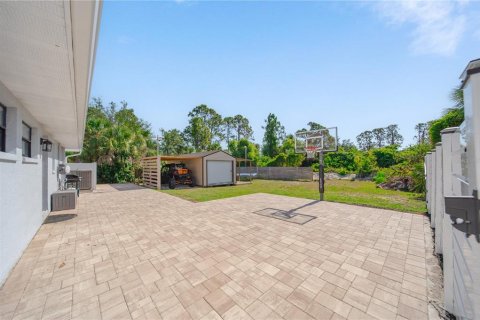House in North Port, Florida 3 bedrooms, 258.64 sq.m. № 1749675 - photo 16