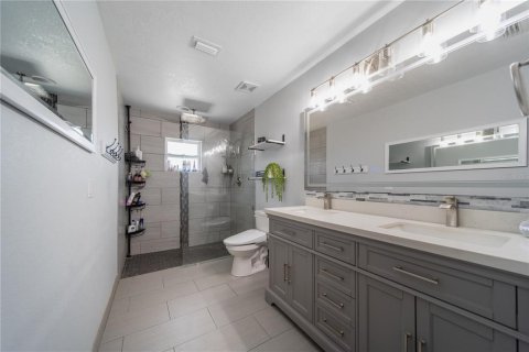 House in North Port, Florida 3 bedrooms, 258.64 sq.m. № 1749675 - photo 23