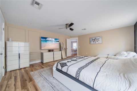 House in North Port, Florida 3 bedrooms, 258.64 sq.m. № 1749675 - photo 22