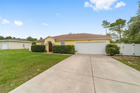 House in Ocala, Florida 3 bedrooms, 130.99 sq.m. № 1787882 - photo 2