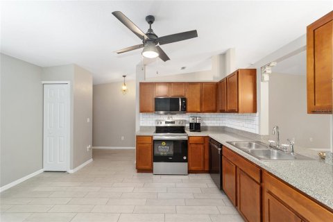 House in Ocala, Florida 3 bedrooms, 130.99 sq.m. № 1787882 - photo 7