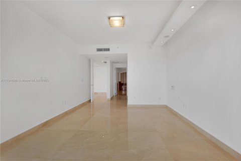 Copropriété à vendre à Sunny Isles Beach, Floride: 3 chambres, 205.69 m2 № 1959971 - photo 23