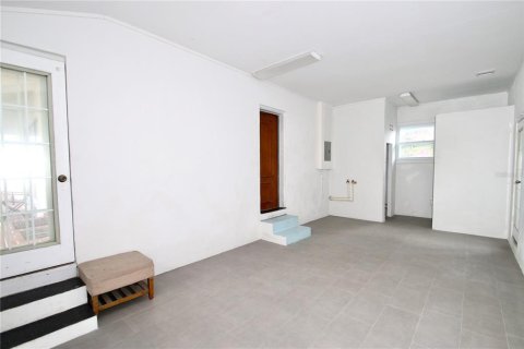 House in Orlando, Florida 3 bedrooms, 232.81 sq.m. № 1622594 - photo 15