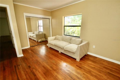 House in Orlando, Florida 3 bedrooms, 232.81 sq.m. № 1622594 - photo 26