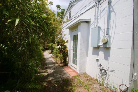 House in Orlando, Florida 3 bedrooms, 232.81 sq.m. № 1622594 - photo 11