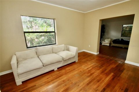 House in Orlando, Florida 3 bedrooms, 232.81 sq.m. № 1622594 - photo 25