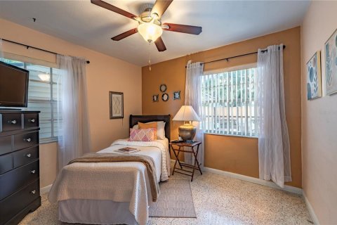 Villa ou maison à vendre à Tampa, Floride: 4 chambres, 193.79 m2 № 2236415 - photo 30