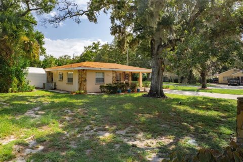 Villa ou maison à vendre à Tampa, Floride: 4 chambres, 193.79 m2 № 2236415 - photo 5