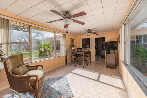 Villa ou maison à vendre à Tampa, Floride: 4 chambres, 193.79 m2 № 2236415 - photo 29