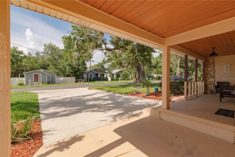 Villa ou maison à vendre à Tampa, Floride: 4 chambres, 193.79 m2 № 2236415 - photo 11