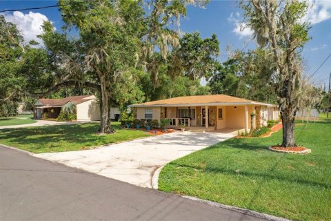 Villa ou maison à vendre à Tampa, Floride: 4 chambres, 193.79 m2 № 2236415 - photo 6