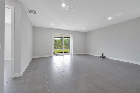 Casa en alquiler en Orlando, Florida, 3 dormitorios, 199.18 m2 № 1885782 - foto 15