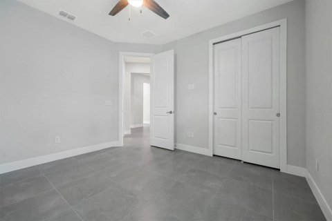 Casa en alquiler en Orlando, Florida, 3 dormitorios, 199.18 m2 № 1885782 - foto 23