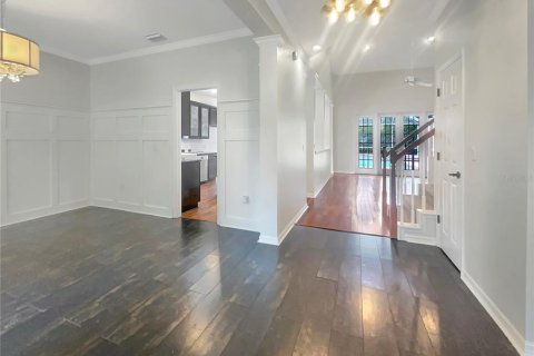 House in Tampa, Florida 4 bedrooms, 284.84 sq.m. № 1336808 - photo 8