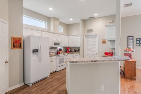 Casa en venta en Leesburg, Florida, 3 dormitorios, 169.64 m2 № 1899739 - foto 9