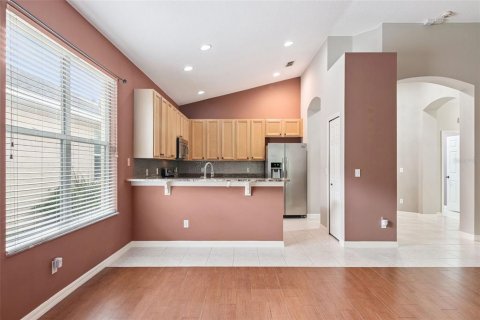 Villa ou maison à louer à Orlando, Floride: 3 chambres, 191.56 m2 № 2119668 - photo 12