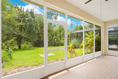 Villa ou maison à louer à Orlando, Floride: 3 chambres, 191.56 m2 № 2119668 - photo 3