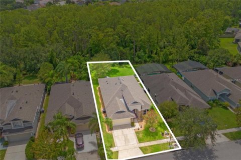 Villa ou maison à louer à Orlando, Floride: 3 chambres, 191.56 m2 № 2119668 - photo 2