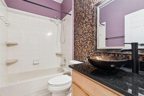 Villa ou maison à louer à Orlando, Floride: 3 chambres, 191.56 m2 № 2119668 - photo 21