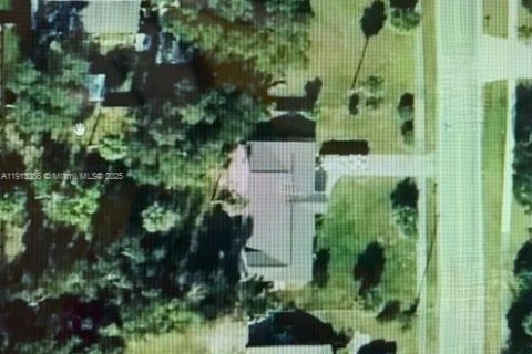 Дом в Порт-Оранж, Флорида 3 спальни № 1968596