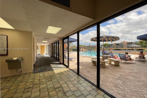 Condo in Margate, Florida, 2 bedrooms  № 2032721 - photo 18