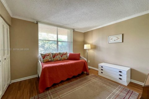 Condo in Margate, Florida, 2 bedrooms  № 2032721 - photo 12