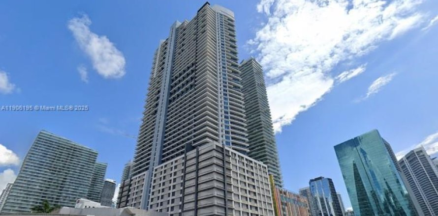 Condo à Miami, Floride, 1 chambre  № 1966273