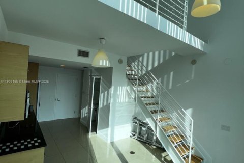 Copropriété à louer à Miami, Floride: 1 chambre, 66.43 m2 № 1966273 - photo 9