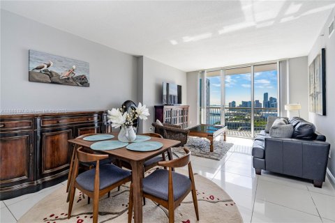 Copropriété à louer à Miami, Floride: 1 chambre, 76.27 m2 № 1932360 - photo 16