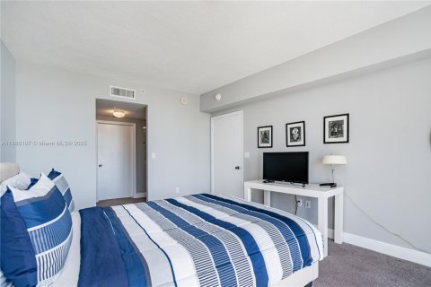 Copropriété à louer à Miami, Floride: 1 chambre, 76.27 m2 № 1932360 - photo 12