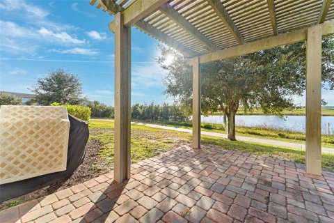 Touwnhouse à vendre à Davenport, Floride: 3 chambres, 161.74 m2 № 2099595 - photo 14